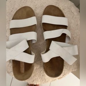 Steve Madden White Sandals